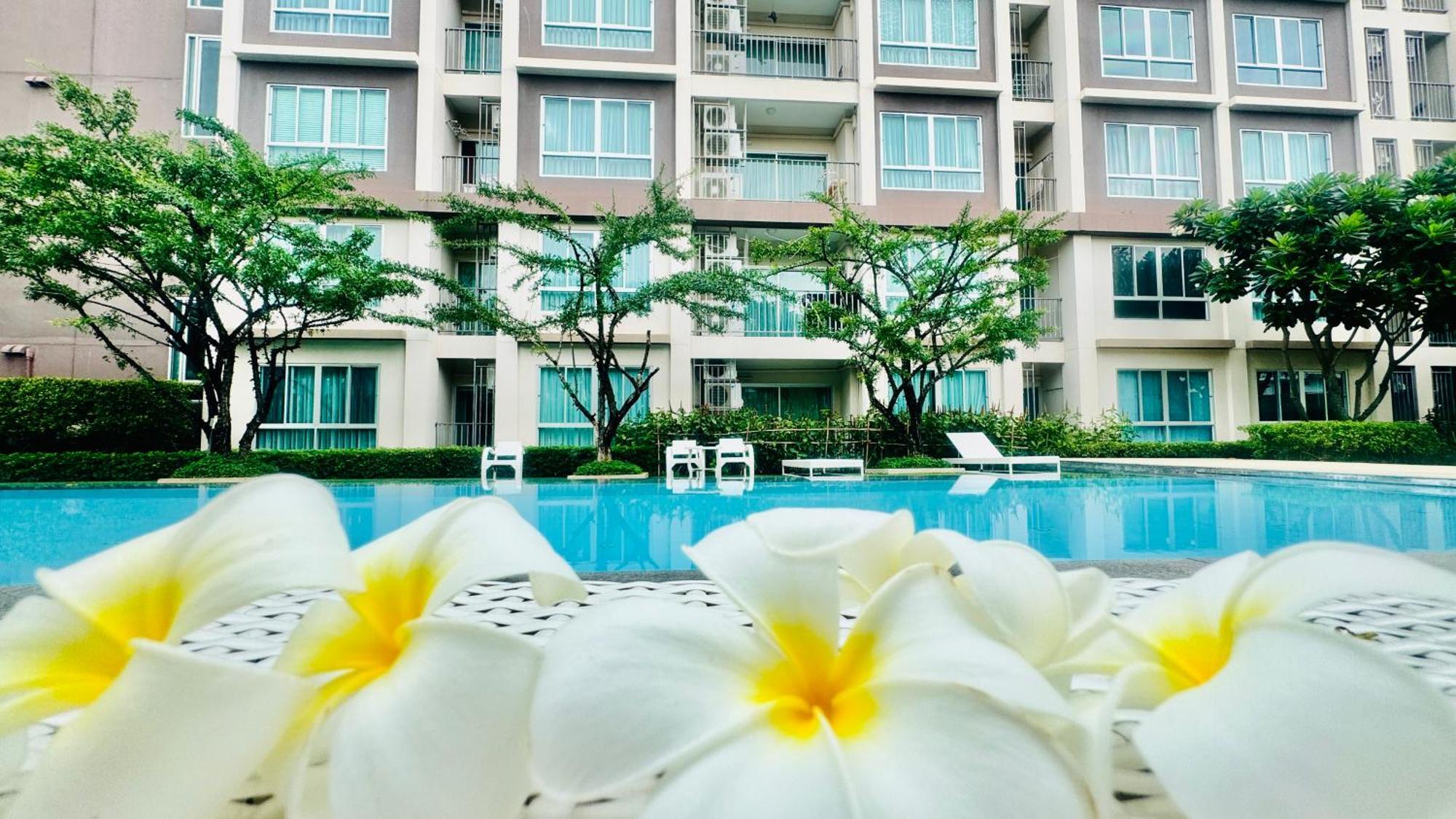Sea&Mountain View,5 Mins Walk To Famous Beach With King Size Bed HHQ Exterior foto