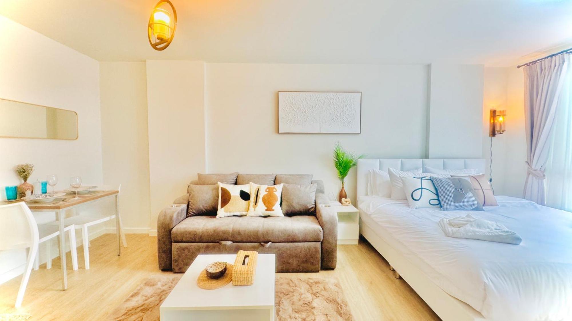 Sea&Mountain View,5 Mins Walk To Famous Beach With King Size Bed HHQ Exterior foto